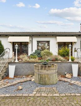 Geräumiger Doppelbungalow in ruhiger und familienfreundlicher Lage in Bremen Gröpelingen - Bremen