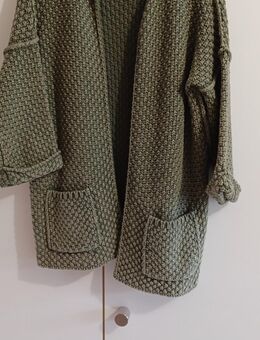 Strickjacke Damenjacke wie im Bild von Lieblingsstück Größe 40 wenig getragen - Ravensburg