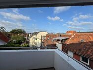 Erstbezug nach Sanierung – moderne 3-Zimmer-Wohnung mit Südbalkon über den Dächern von Hildesheim - Hildesheim