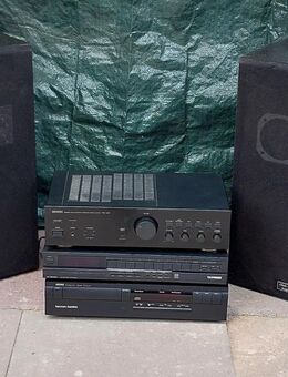 Stereoanlage Verstärker, CD Player, Radio + 2 Boxen, 7 Bilder - Immenhausen