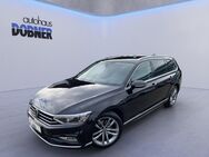 VW Passat Variant, 1.5 TSI Elegance R-Line, Jahr 2020 - Vohenstrauß