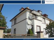 Charmante Doppelhaushälfte mit 2 - 3 Wohneinheiten, großem Innenhof mit Grillstation und 3 Garagen - Offenbach (Main)