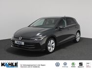 VW Golf, Style eHybrid Business Premium, Jahr 2022 - Wunstorf