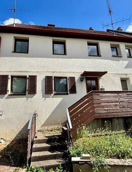 Renovierungsbedürftiges REH in Hüttenbach - Simmelsdorf