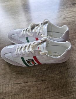 Neuer Herren- Sneaker - Göttingen