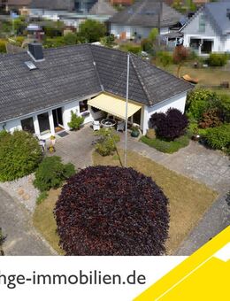 Lauenburg: Charmanter Bungalow mit großzügigem Garten und vielseitigem Raumangebot! - Lauenburg (Elbe)