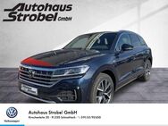 VW Touareg, R-Line V6 TDI, Jahr 2023 - Schnaittach