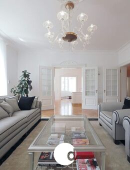 Außergewöhnlich hochwertig sanierte Altbauetage auf der Gänsheide - Stuttgart