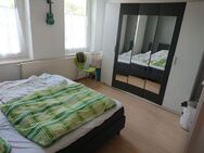 Schöne und ruhige 2,5 Zimmer Wohnung in 3 FH mit Gartennutzung - Kierspe