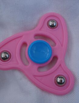 Finger Spinner Hand Spinner Anti Stress Spielzeug rose - Friedrichsdorf