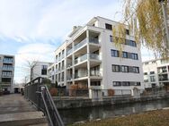 Neuwertige 4 Zimmer Wohnung mit großem Balkon und EBK im Augsburger Textilviertel - Augsburg