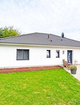 Modernes Wohnen trifft ländliche Idylle - Ihr Traumbungalow in Groß Santersleben - Hohe Börde