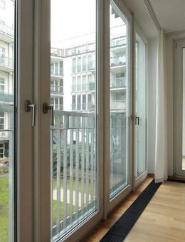 Exklusiv & beste Lage mit TG Stellplatz - Berlin