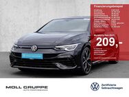 VW Golf, R Performance, Jahr 2023 - Düsseldorf