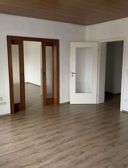 Perfekt für Paare oder Familien - zentrumsnahe 4 Zimmer-Wohnung - Geislingen (Steige)