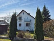 prima Dachgeschosswohnung in 2 Fam.-Haus mit Einbauküche - Geisenfeld
