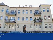 Zur Kapitalanlage: Lichtdurchflutete Zwei-Zimmer Maisonette-Wohnung mit Stellplatz - Leipzig