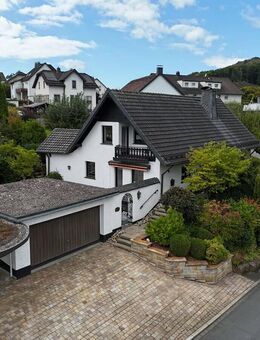 Hochwertiges Ein- bis Zweifamilienhaus in beliebter Wohnlage von Werdohl-Kleinhammer zu verkaufen!!! - Werdohl