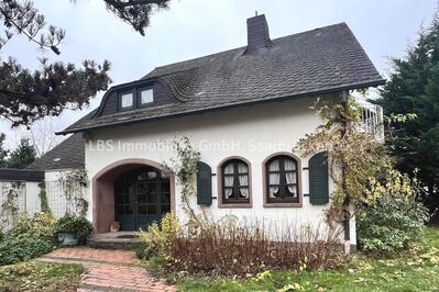 romantisches Einfamilienhaus ist begehrter Wohnlage von Dillingen