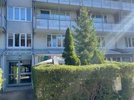 Perfekt gelegene 2,5 Zimmer WHG in Erlangen mit Balkon, Tiefgaragenstellplatz und vielen Möglichkeiten - Erlangen