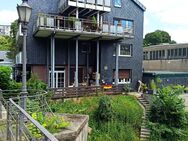 Charmante 2-Zimmer-Wohnung mit Balkon und Wupperblick - Wuppertal