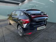 Hyundai i20, 1.0 T-GDI EU6d MT Select Funktionspaket 100, Jahr 2021 - München