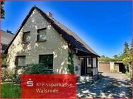 Einfamilienhaus mit Keller und Garage/Carport in zentraler Wohnlage von Benefeld - Bomlitz