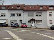 Mehrfamilienhaus mit 6 Wohnungen und Pkw-Stellplätze - Saarlouis