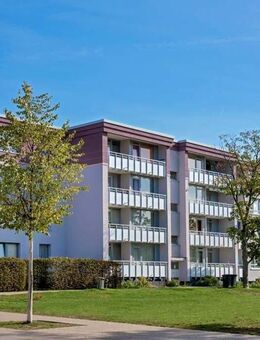 Frei ab Februar: Helle Familienwohnung am Grünzug Lichtenberger Straße - Monheim (Rhein)