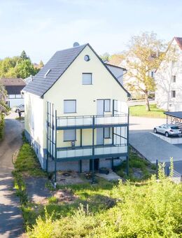 Platzwunder mit Panorama - Stilvoll saniertes Zweifamilienhaus mit exklusivem Ruhrtalblick - Hattingen