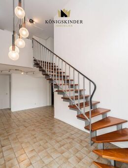 ** Charaktervolle Maisonettewohnung mit Balkon, Weitblick und Garage in Esslingen zu vermieten ** - Esslingen (Neckar)