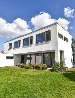 Modernes Einfamilienhaus mit großem Garten! - Bad Münder (Deister)