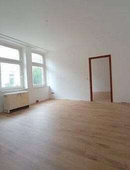 Gelsenkirchen-Ückendorf, Braunschweiger Straße 10 - 2 Zimmer-Wohnung ab Oktober zu mieten !! - Gelsenkirchen