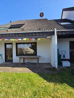 Reihenmittelhaus mit Garten, Garage & Ausbaupotenzial in ruhiger Lage von Karlsbad - Karlsbad