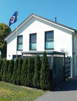 Neuwertige Doppelhaushälfte - 5 Zimmer - 125qm - KFW55 - HH-Oldenfelde - privat o. Makler - Hamburg