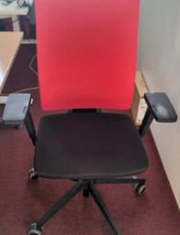 Bürostühle mit Armlehnen - Garching (München)
