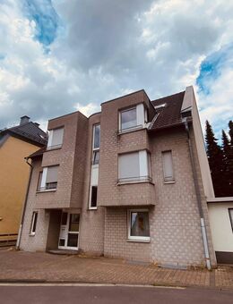**RESERVIERT** Attraktive 2,5 Zimmer ETW in Bottrop Stadtmitte - Bottrop