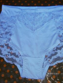 Damen Unterwäsche Slips Hot Pants String Spitze Gr:XXL*NEU* - Neunkirchen (Nordrhein-Westfalen)