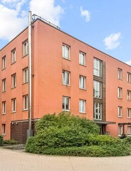 Frisch modernisierter Wohntraum mit großzügiger Dachterrasse in bevorzugter Lage in HH-Heimfeld. - Hamburg