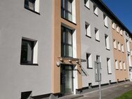 Moderne und frisch renovierte und sanierte 3-Zimmer-Wohnung mit Balkon - Duisburg