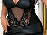 Schönes Lederkleid mit Spitze - Freiberg Zentrum