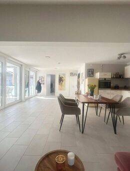 Wirklich schön -- so lässt es sich WOHNEN! - Friolzheim