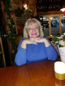 Dame mit Herz, Hirn und Humor sucht......... in 40591