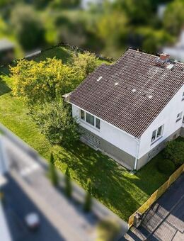 Sanierungsbedürftiges Einfamilienhaus in genialer Lage von Friedrichsdorf - Friedrichsdorf