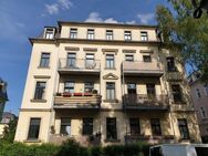 Großzügige 1.RW. mit Einbauküche, Balkon, Laminatb. im 1.OG. in DD.-Löbtau zu vermieten! - Dresden