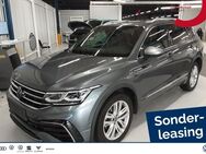 VW Tiguan, Allspace R-Line A, Jahr 2022 - Wackersdorf