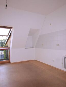 ++ Kaßberg - Gemütliche Dachgeschosswohnung mit Balkon ++ - Chemnitz