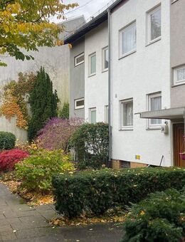 *Sonniges und großzügiges Reihenmittelhaus mit Garten*Nutzfläche 205m² - Berlin