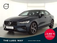 Volvo S60, B4 R Design LM19 PilotAssist, Jahr 2023 - Essen