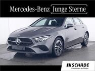 Mercedes A 200, Progressive, Jahr 2023 - Eisenach